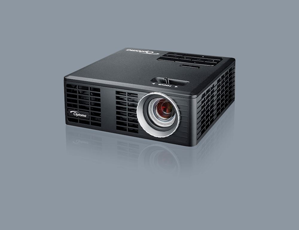 ML750 - Ultra-compact LED projector